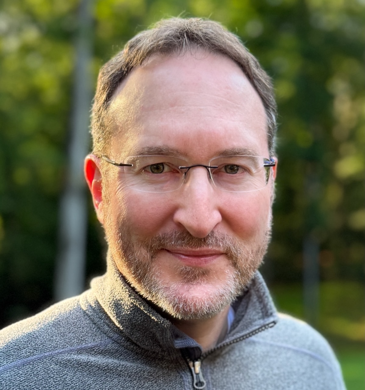 Dr. Eidelman, licensed psychologist and Maryland DDA specialist